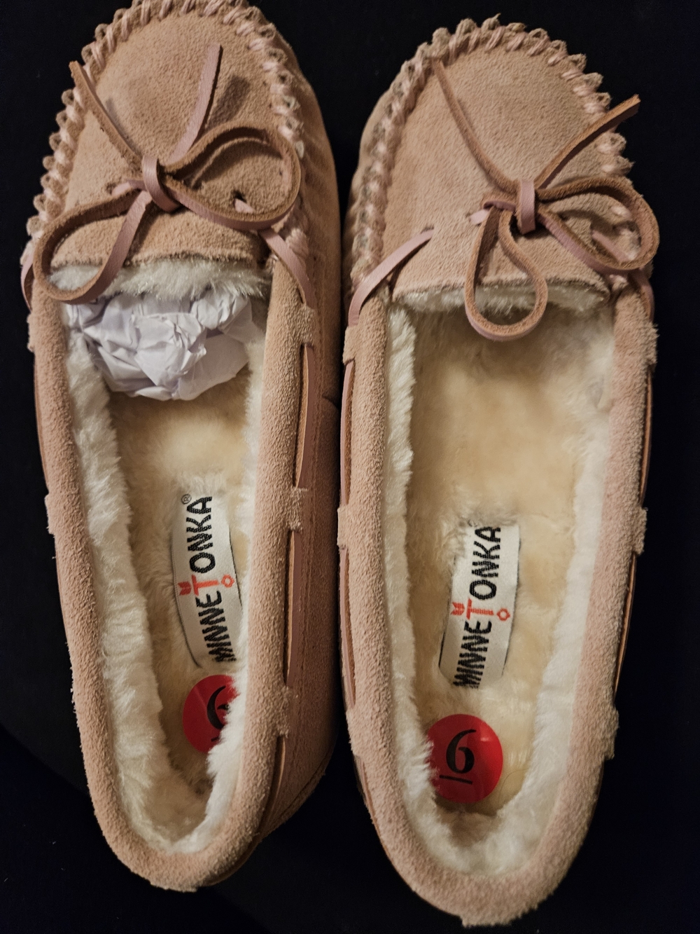 Minnetonka Women's Blush-Tan Suede Faux-Fur Moccasins